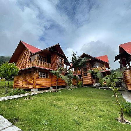 Elfen Hospedaje Familiar Oxapampa Luaran gambar